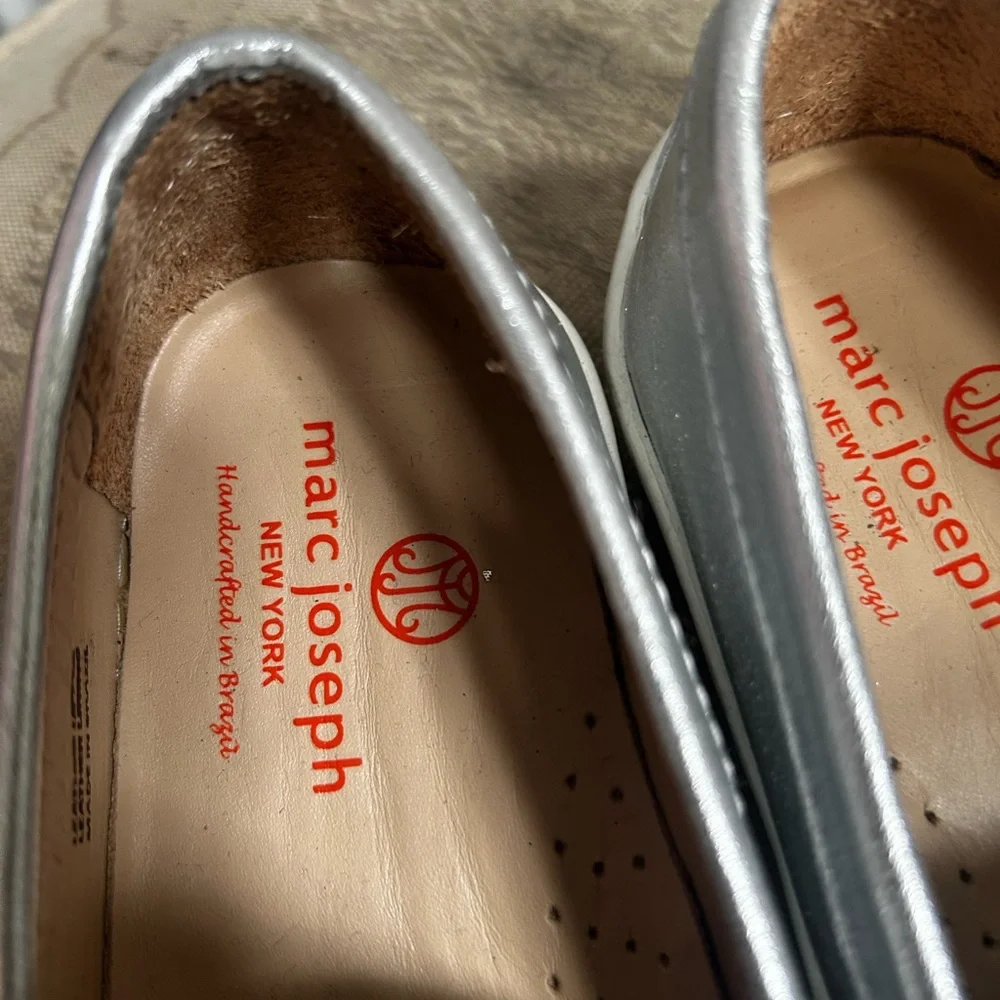 Marc Joseph New York Leather Broadway kids Metallic Silver Slip-On Loafers 2.5